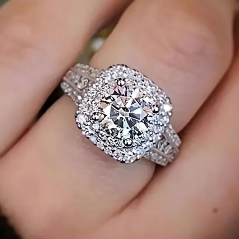Princess cut stunning Diamond ring